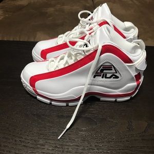 Fila Retro Grant Hill 2 size 8 *NEW*
